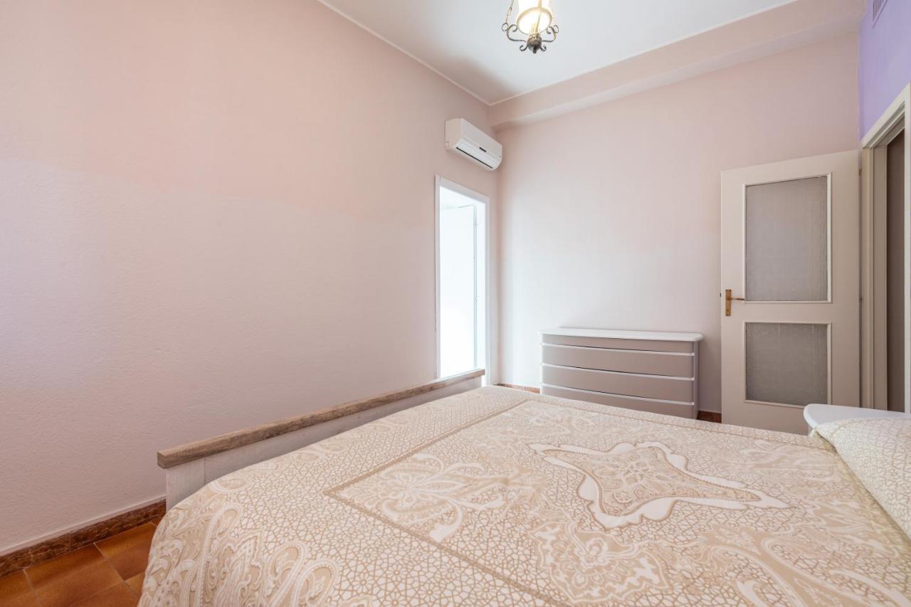 Villa Serra Quartu Sant'Elena Eksteriør billede